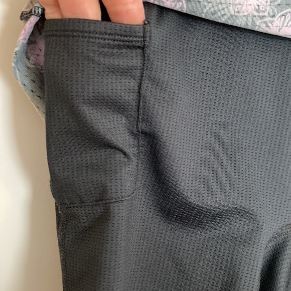 LL Bean, Size S, black, purple, pink, and gray colors, Women's Skort. - Picture 7 of 12